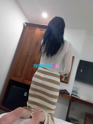 review-of-ga-nha-trang-for-re-up-bich-tram-sexy-em-gai-mien-tay-pg-sieu-hot-hot-2789476-original.jpg