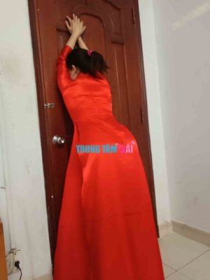 review-of-thich-ao-dai-phi-bong-for-thanh-ngoc-nguc-tomong-chac-dien-nuoc-ngon-hon-gai-18-3291...jpg